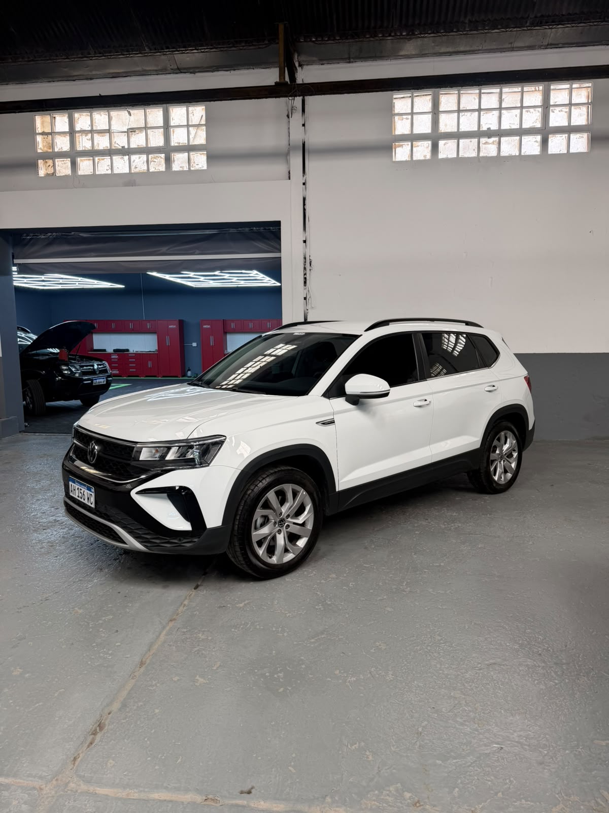 VOLKSWAGEN - TAOS   CONFORTLINE    - AUTOMÁTICA    - 2025